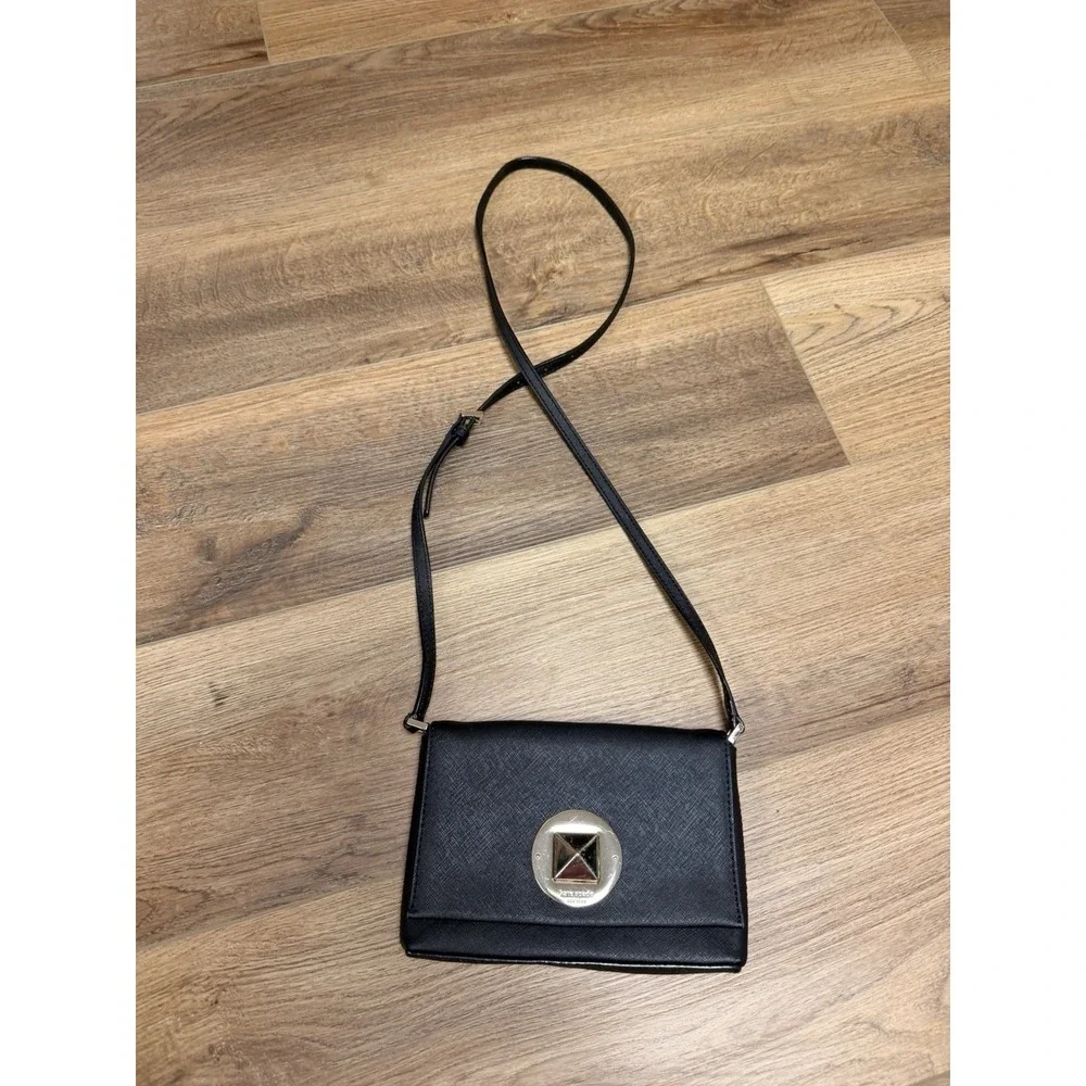 Kate Spade Newbury Lane Sally Crossbody Black Saffiano Leather Gold Lock